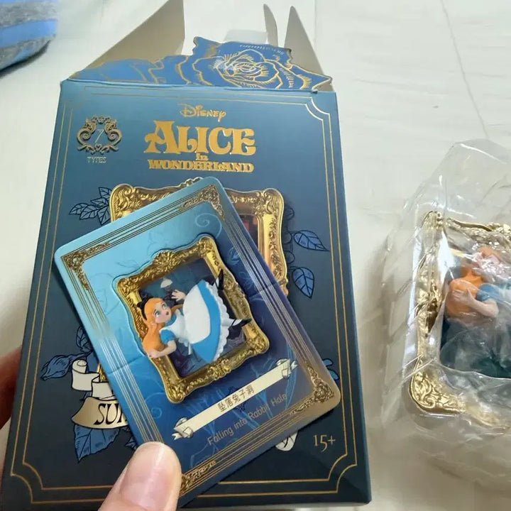 [BUNJANG] Disney Alice in Wonderland Framed Figure / 디즈니 이상한 나라의 앨리스 액자피규어