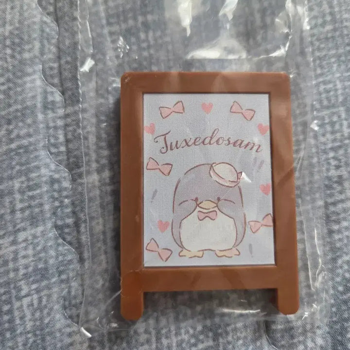 [BUNJANG] Sanrio Tuxedo Sam Gacha Mirror / 산리오 가챠 턱시도샘 거울