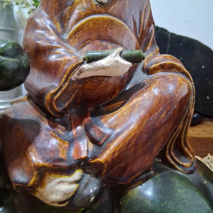[BUNJANG] Antique Celadon Porcelain Figure (Laozi?) / 오래랜 골동의  인물상(노자?)도자기