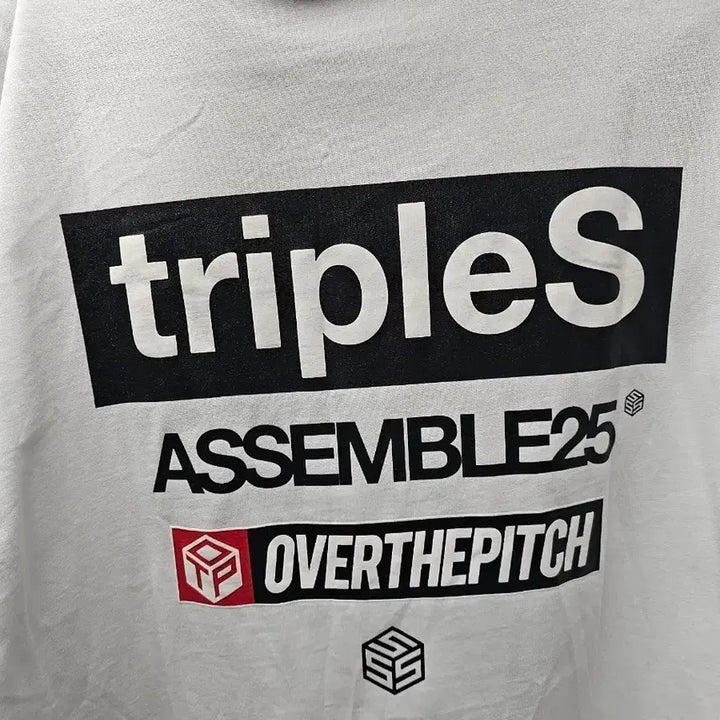 [BUNJANG] tripleS x Over The Pitch Collaboration T-Shirt (Size M) / 트리플에스 오버더피치 콜라보 티셔츠 M사이즈