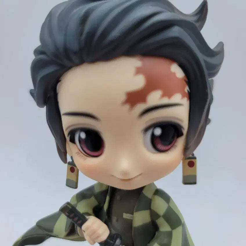 [BUNJANG] Q Posket Demon Slayer Tanjiro Kamado Figure B Color / 큐포스켓 귀멸의칼날 카마도 탄지로 피규어 B컬러 (174)