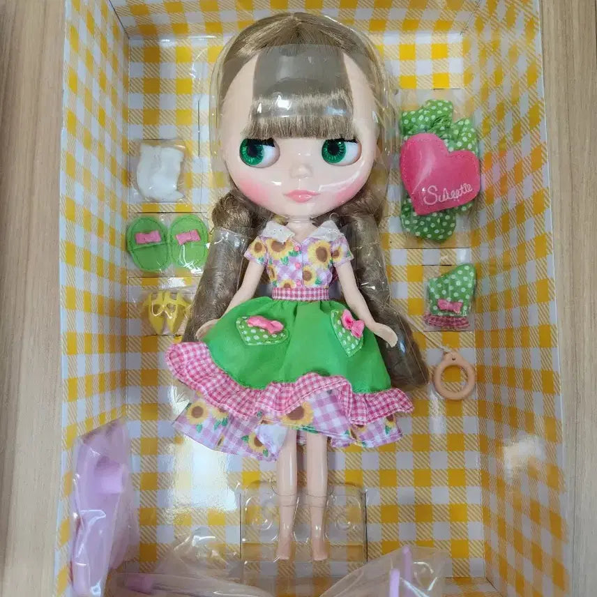 [BUNJANG] Blythe Henrietta Home Party Half Unsealed Doll / 브라이스 헨리에타 홈 파티 반개봉