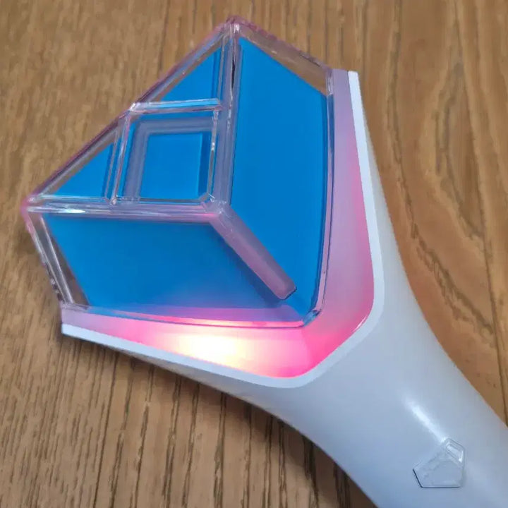 [BUNJANG] Lim Young Woong HERO Official Light Stick / 임영웅 HERO 공식 응원봉