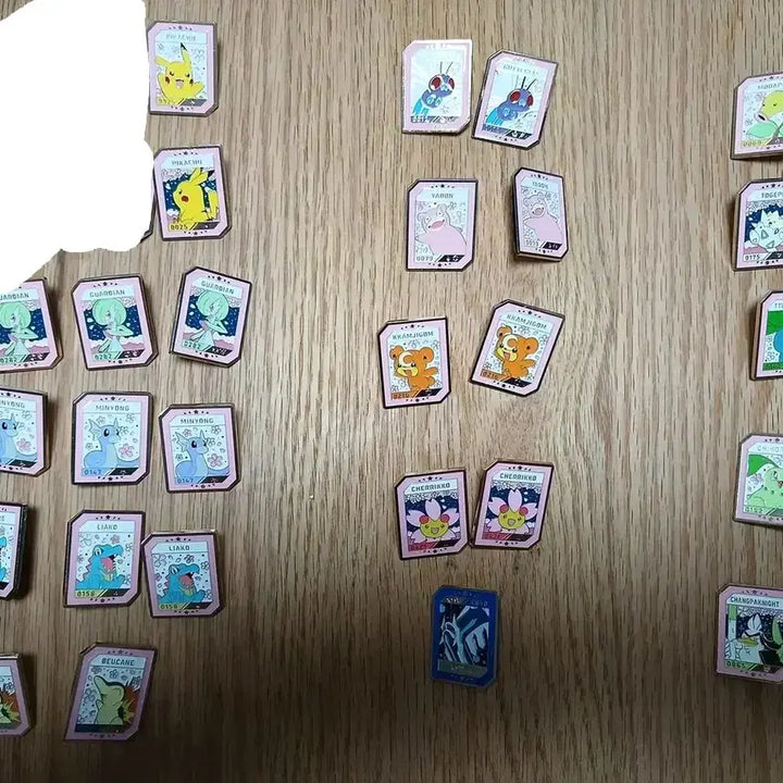 [BUNJANG] Pokemon Badge Collection (Set of 27) / 이삭토스트 포켓몬 뱃지 총 27개 일괄 판매