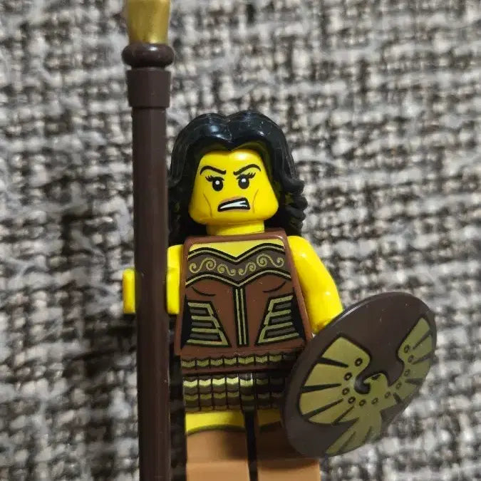 [BUNJANG] LEGO Minifigures Series 10 Female Warrior / 레고 미니피규어 시리즈 10 여전사