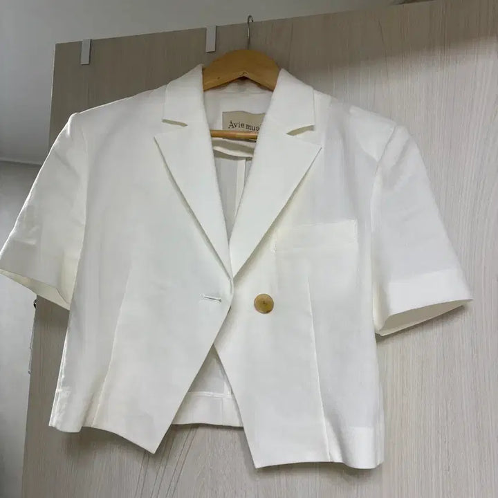 [BUNJANG] AvieMmoire Linen Short Sleeve Jacket / 아비에무아 반팔 린넨 자켓