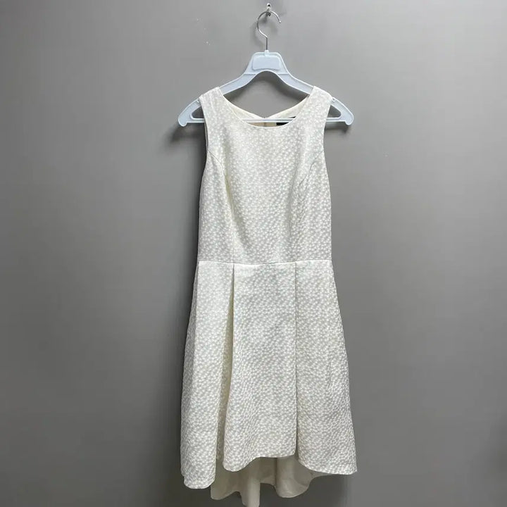[BUNJANG] White House Black Market Jacquard Dress / 화이트 하우스 블랙마켓 자카드 드레스 새제품