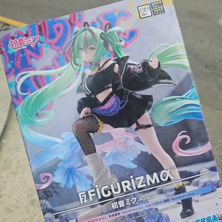 [BUNJANG] Hatsune Miku Punk Figure / [새상품] 하츠네 미쿠 punk 피규어  직거래가능