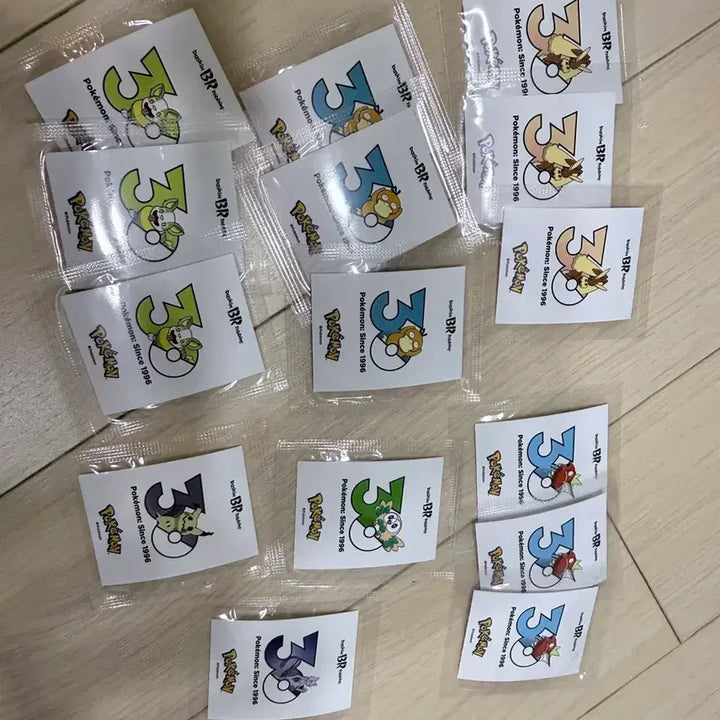[BUNJANG] Baskin Robbins Pokemon Sticker Bundle Set / 베스킨 라빈스 포켓몬 스티커