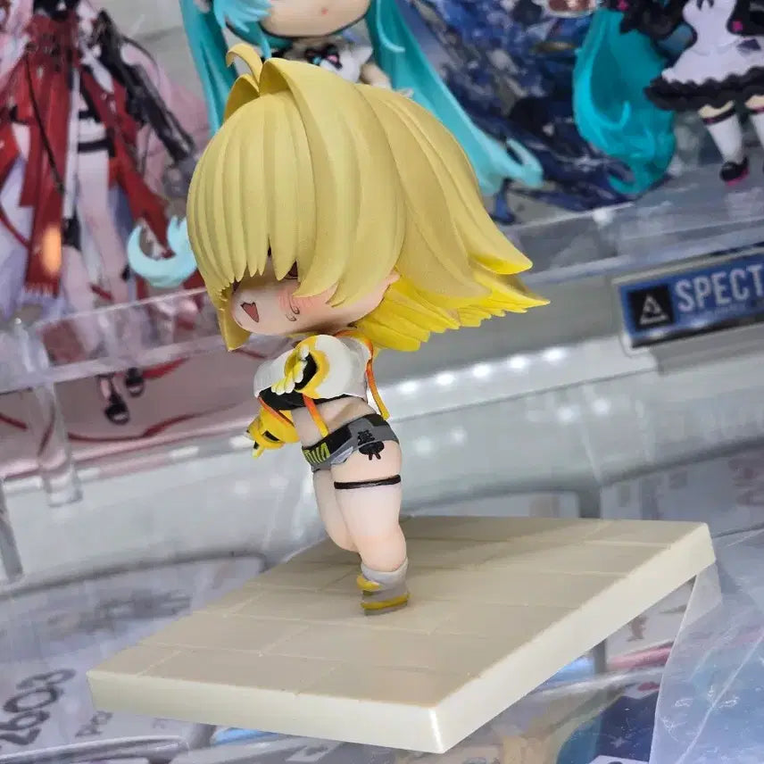 [BUNJANG] Hobby Sakura Nikke SD Eleg Figure / 하비사쿠라 니케SD 일레그 피규어 판매