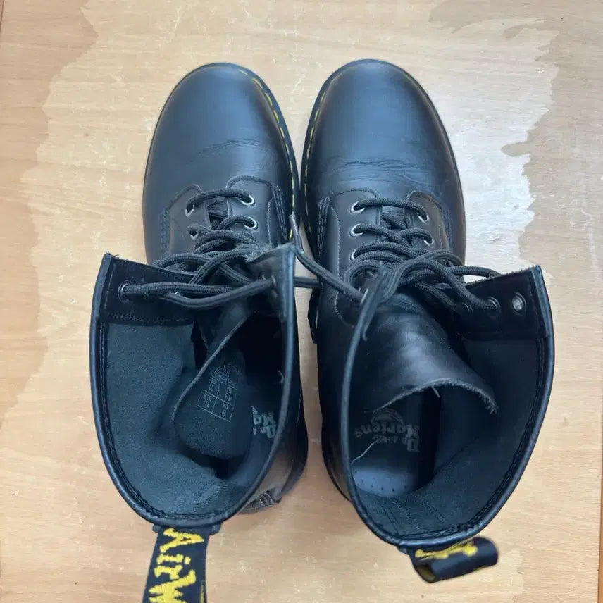 [BUNJANG] Dr. Martens Lace-Up Boots Size 280 Men&