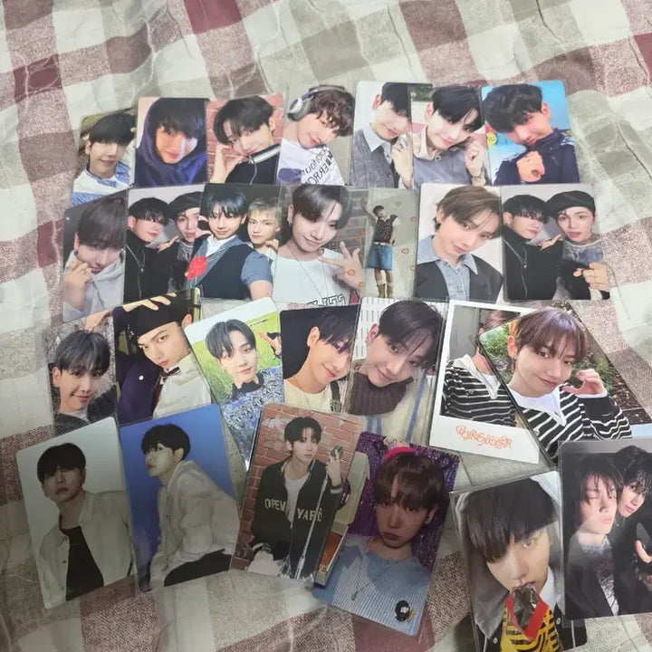 [BUNJANG] BOYNEXTDOOR Jaehyun Photocard / 보넥도 포카 양도 합니다! 명재현 위주