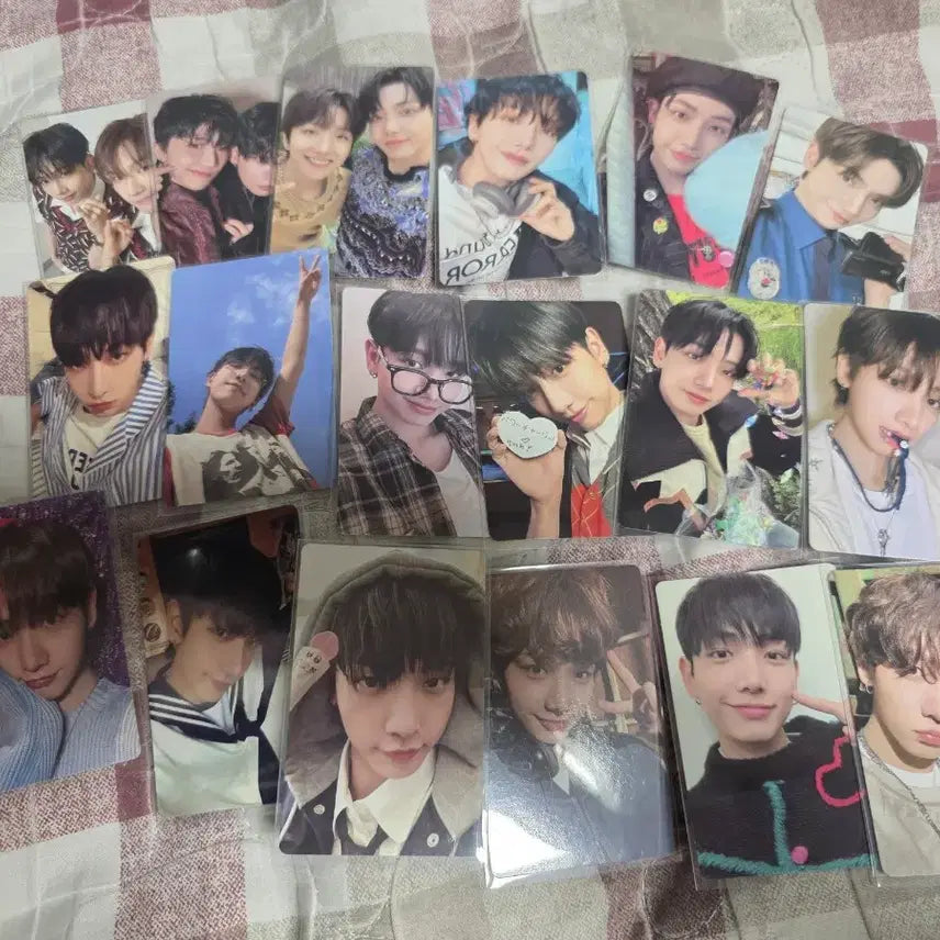 [BUNJANG] BOYNEXTDOOR Jaehyun Photocard / 보넥도 포카 양도 합니다! 명재현 위주