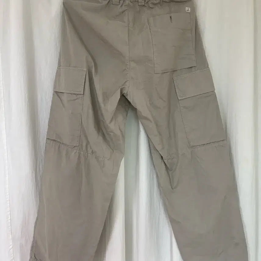 [BUNJANG] C.P. Company Microreps Boxy Cargo Pants London Fog Grey / C.P. 컴퍼니 마이크로랩스 박시 카고 팬츠 런던 포그 그레이 - 25F