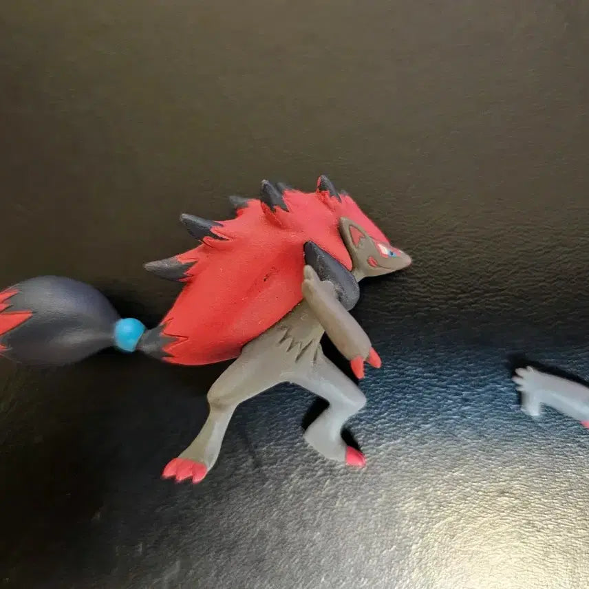 [BUNJANG] Pokemon Zoroark &amp; Zorua 3D Figure Set / 포켓몬스터 조로아&amp;조로아크 입체도감