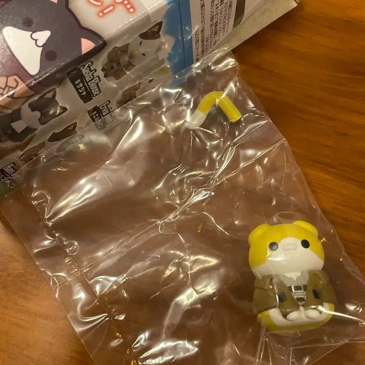 [BUNJANG] Attack on Titan Armin Megacat Figure (Sealed) / (미개봉) 진격거 아르민 메가캣 피규어