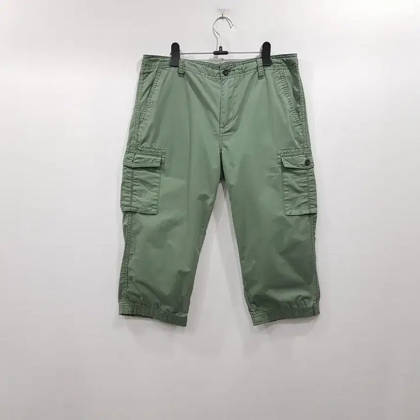 [BUNJANG] Uniqlo Khaki Bermuda Cargo Shorts Men&