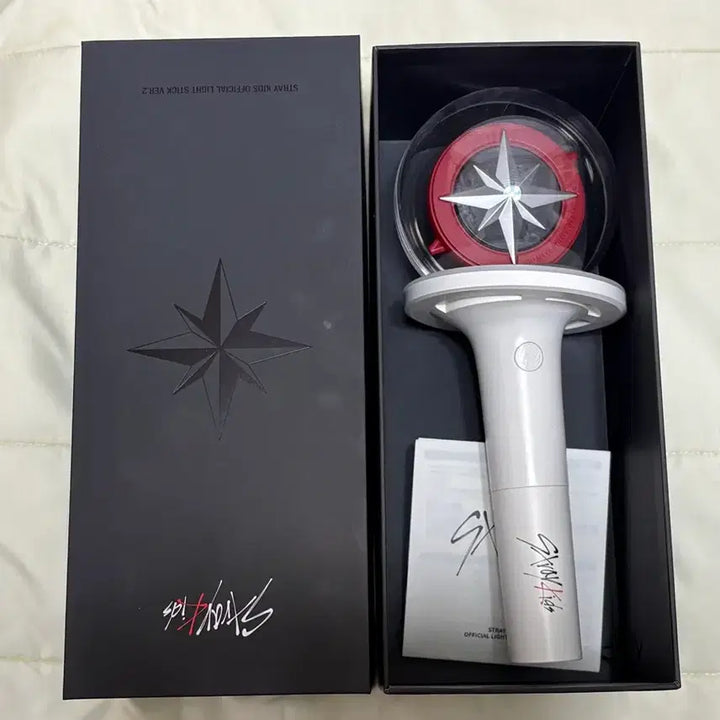 [BUNJANG] Stray Kids Official Light Stick Ver.2 / 스트레이키즈 스키즈 나침봉2 판매