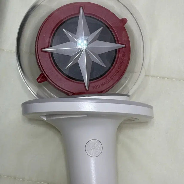 [BUNJANG] Stray Kids Official Light Stick Ver.2 / 스트레이키즈 스키즈 나침봉2 판매