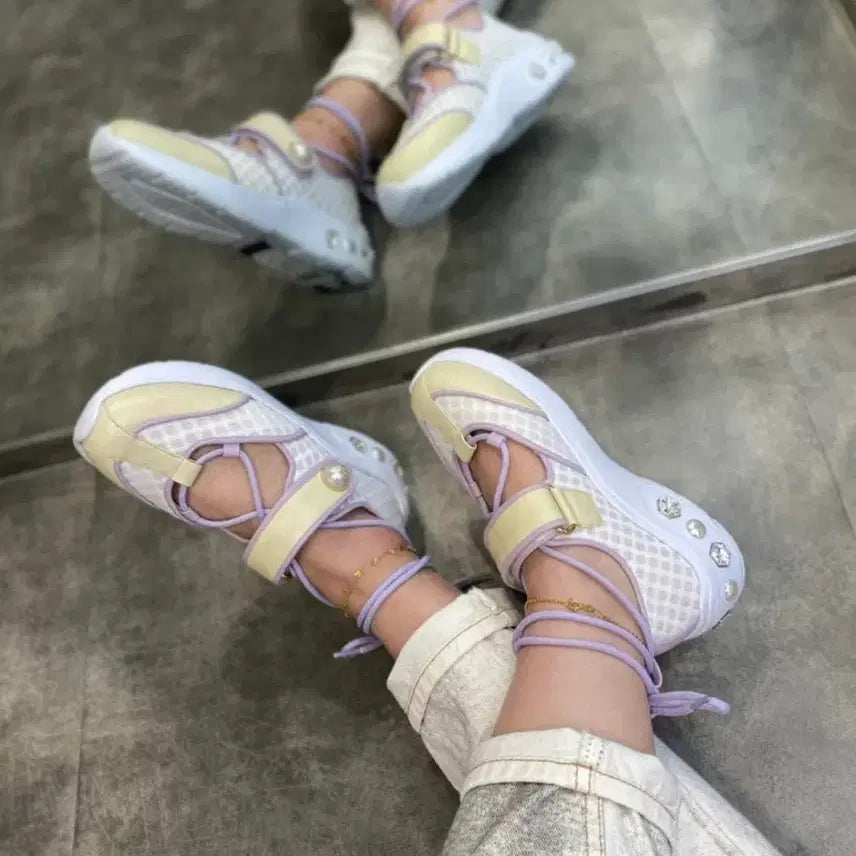 [BUNJANG] SUECOMMA BONNIE Balletcore Strap Sneakers / 슈콤마보니 발레코어 스트랩 스니커즈 운동화 235