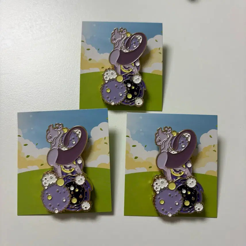 [BUNJANG] Isaac Toast x Pokemon Mewtwo Badge / 이삭토스트 포켓몬뱃지 뮤츠 팔아요