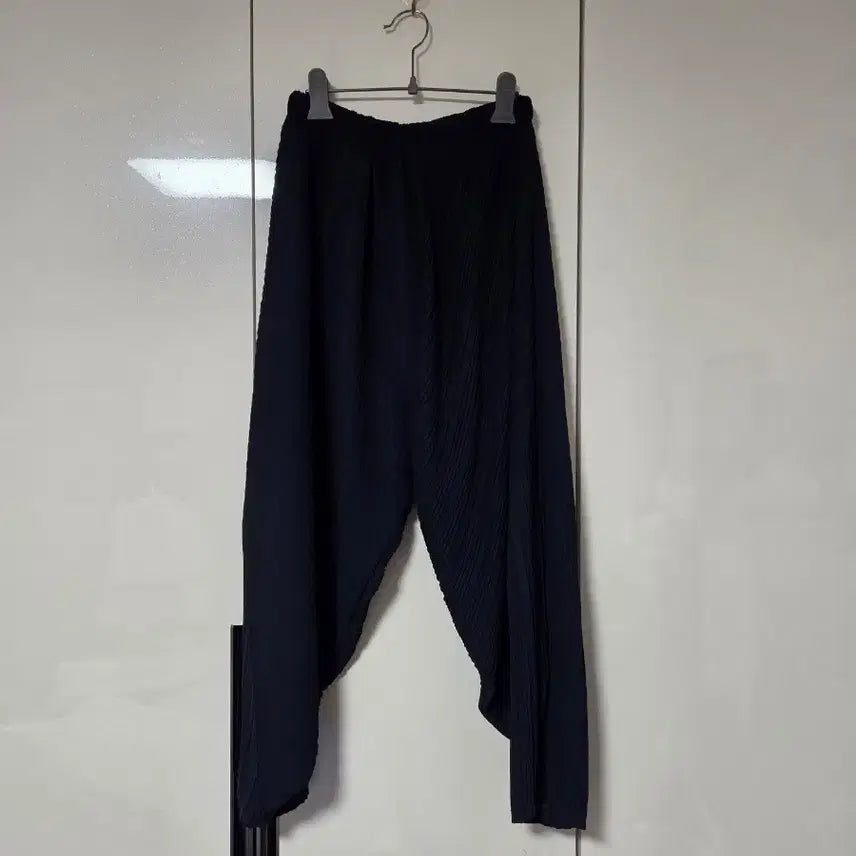 [BUNJANG] Pleatsme Dark Navy Baggy Pants / 플리츠미 다크네이비 배기 팬츠