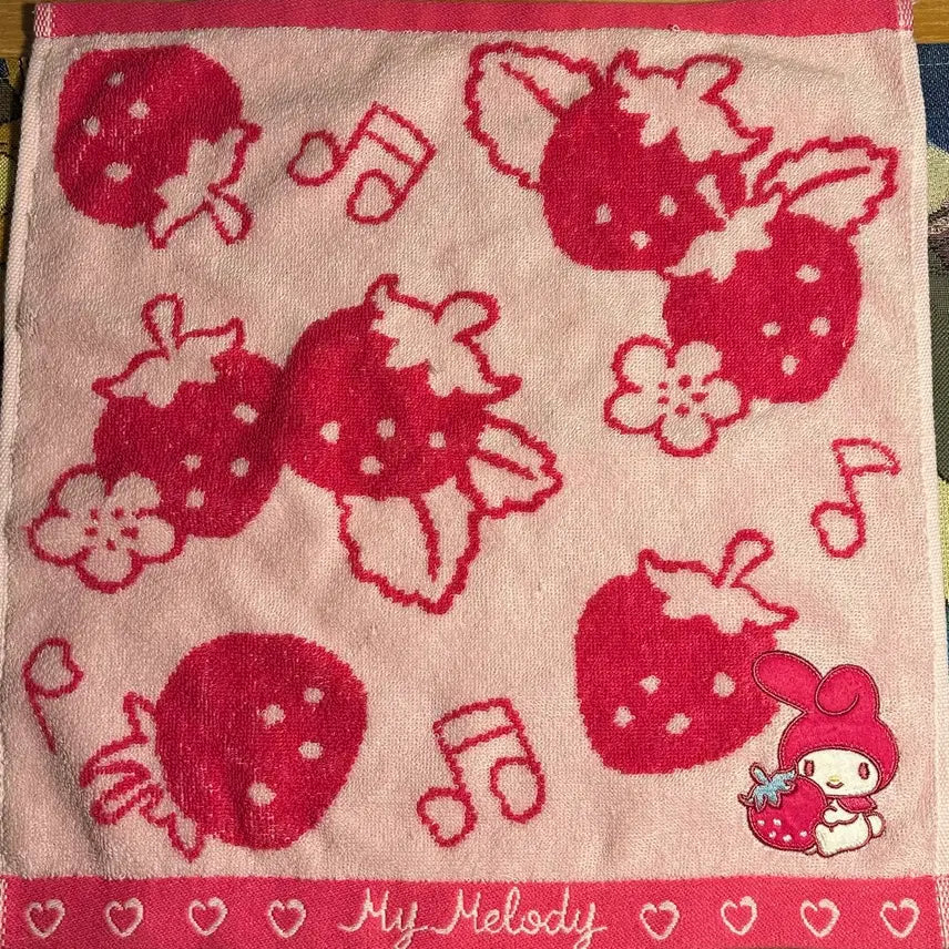[BUNJANG] Sanrio My Melody Strawberry Lottery Handkerchief Towel / 산리오 마이멜로디 딸기 쿠지 손수건 타올 양도 판매