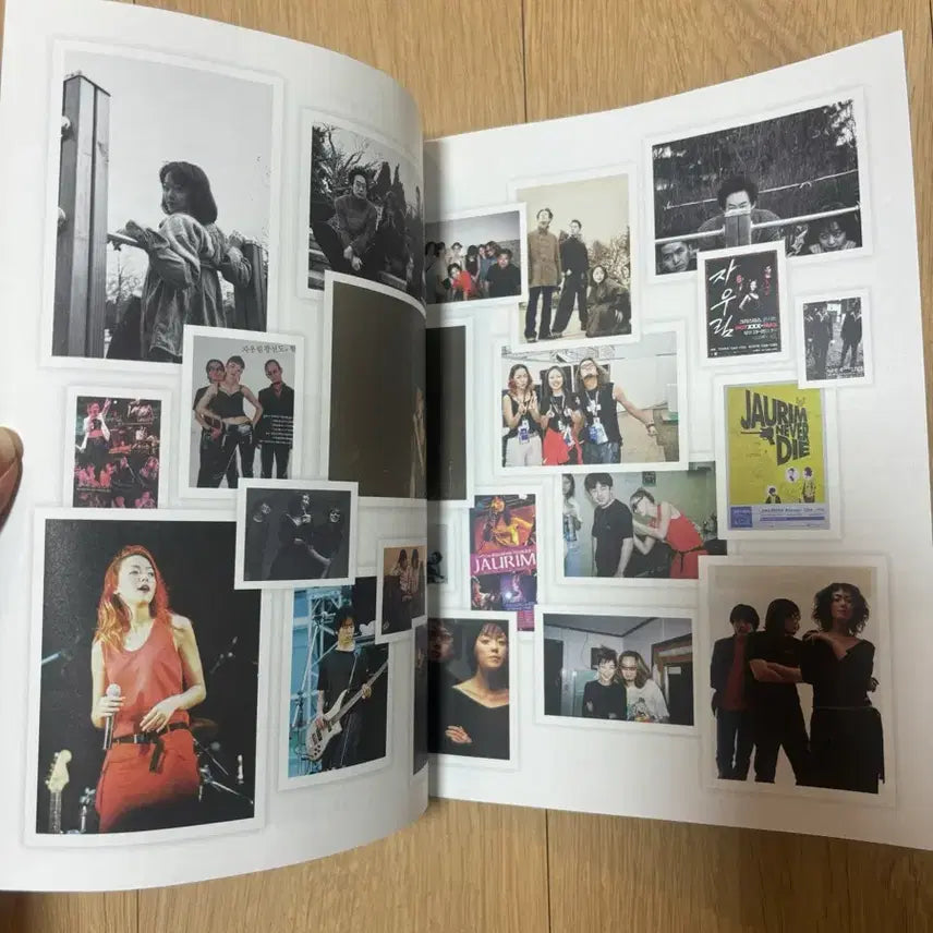 [BUNJANG] Jaurim The Wonderland 25th Anniversary Photobook / 자우림 더 원더랜드 25주년 포토북