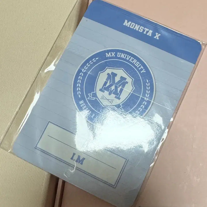 [BUNJANG] MONSTA X 5th Generation 2021 Fan-con IM Changkyun Rose Ring (Photocard + ID Photo Included) / 몬스타엑스 5기 2021 팬콘 아이엠 창균 장미반지(포카+증사 포함)