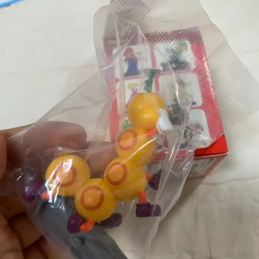 [BUNJANG] Super Mario Piranha Plant Caterpillar Figure / 슈퍼마리오 꽃충이 애벌레 피규어