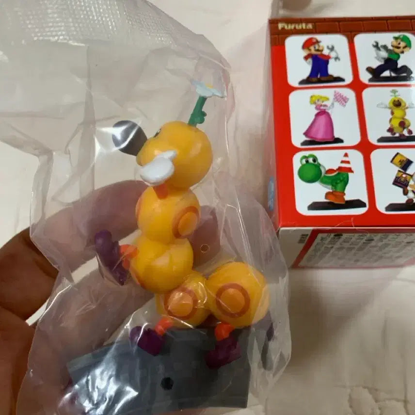 [BUNJANG] Super Mario Piranha Plant Caterpillar Figure / 슈퍼마리오 꽃충이 애벌레 피규어