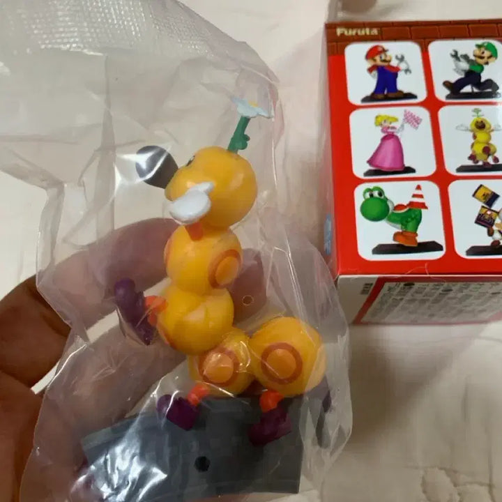 [BUNJANG] Super Mario Piranha Plant Caterpillar Figure / 슈퍼마리오 꽃충이 애벌레 피규어
