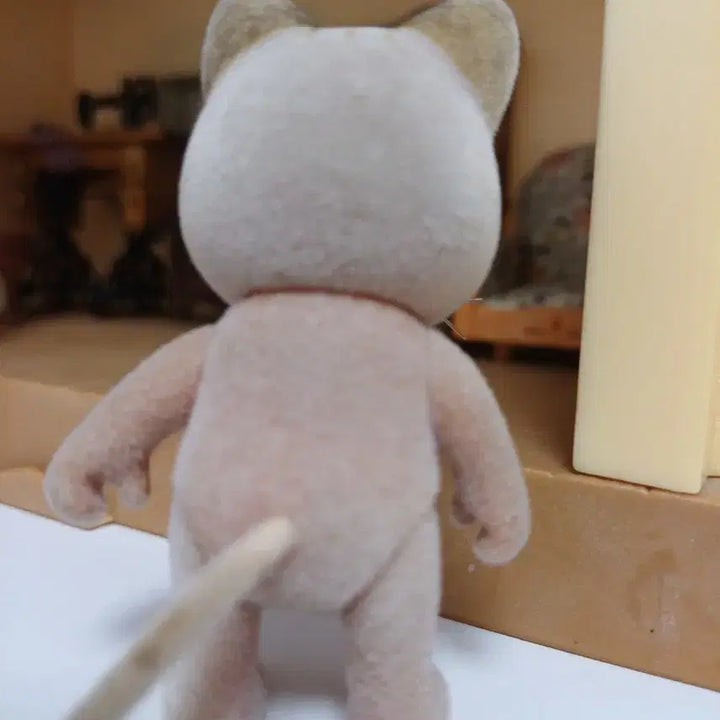 [BUNJANG] Sylvanian Families Old Pincers Cat Boy / 실바니안 올드 집게손 고양이 소년
