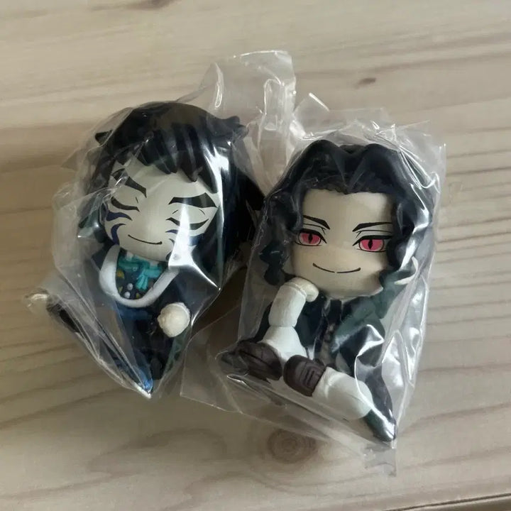 [BUNJANG] Demon Slayer Kaiwaku + Muzan Gacha Shoulder Figure Set / 귀멸의 칼날 어깨쿵 카이가쿠+무잔 가챠