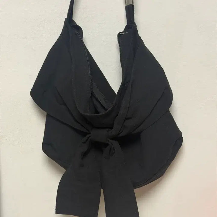 [SOLD OUT] 빈티지 리본 블랙 숄더백