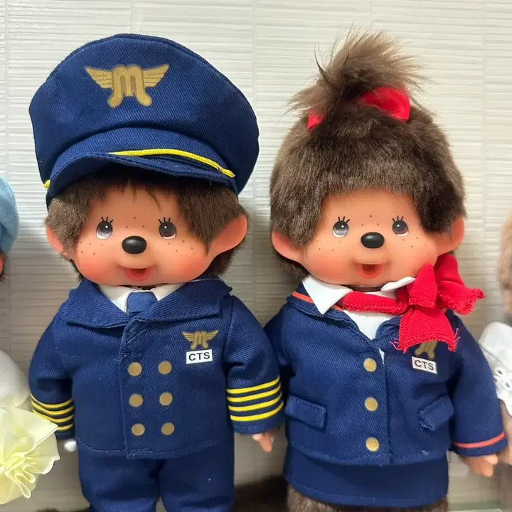 [BUNJANG] Sapporo Airport Crew Monchhichi Set / 삿포로 공항 승무원 몬치치 세트