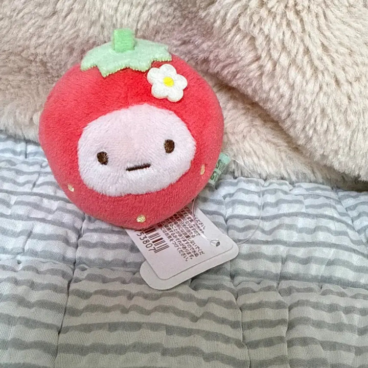 [BUNJANG] San-X Sumikko Gurashi Strawberry Tapioca Tenori Doll / 스밋코구라시 딸기 타피오카