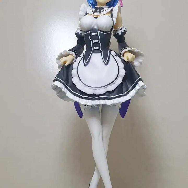 [BUNJANG] Sega Re:Zero Rem Curtsey Ver. Figure / 세가 리제로 렘 Curtsey Ver 고전 미소녀 피규어