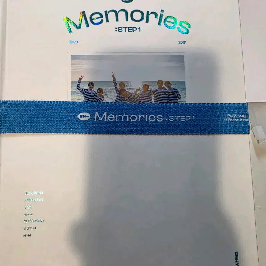 [BUNJANG] Enhypen Memories DVD Photobook / 엔하이픈 메모리즈 포토북 미개봉, 디비디 개봉 풀셋