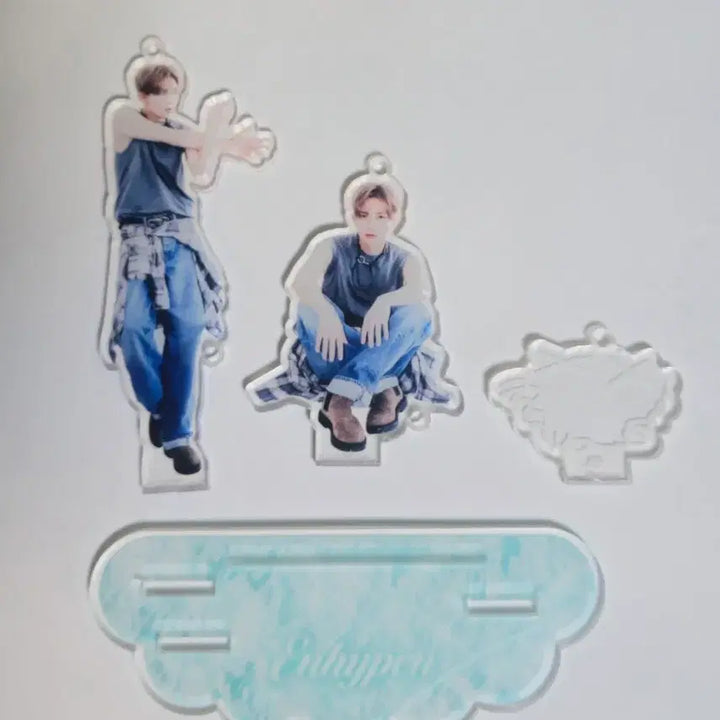 [BUNJANG] Enhypen Heeseung D ICON Golden Age Acrylic Stand &amp; Photocard / 엔하이픈 희승 디아이콘 굿즈 양도