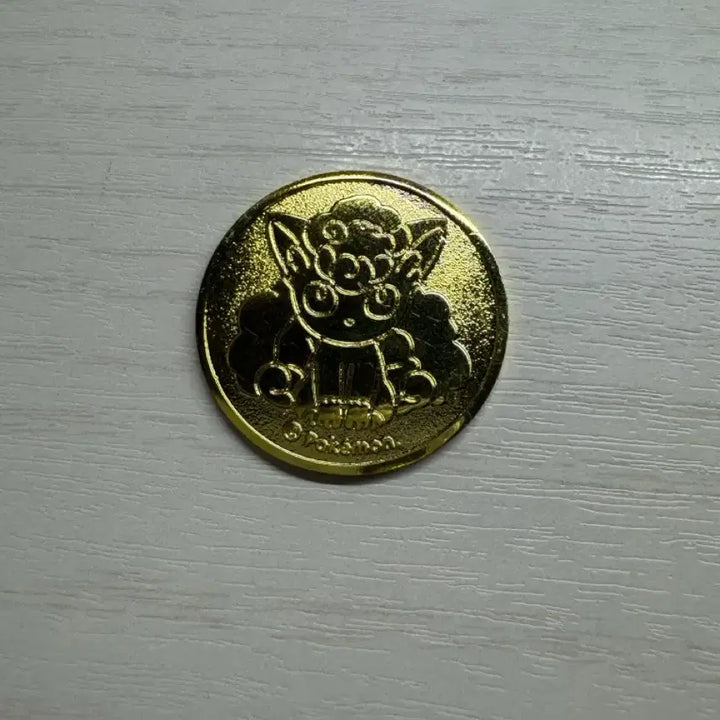 [BUNJANG] Pokemon Card Vulpix Crystal Sun &amp; Moon Promo Coin / 포켓몬카드 식스테일 크리스탈 썬&amp;문 프로모 코인