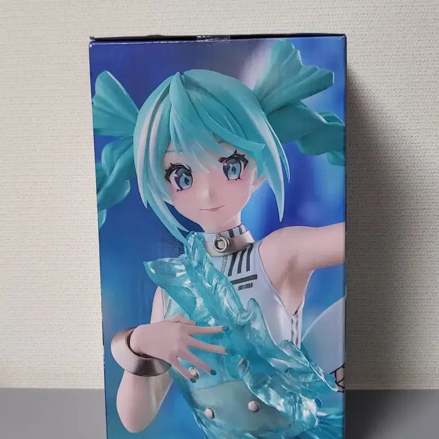 [BUNJANG] Banpresto Hatsune Miku Emerald Gem Figure / 반프레스토 하츠네 미쿠 에메랄드 젬