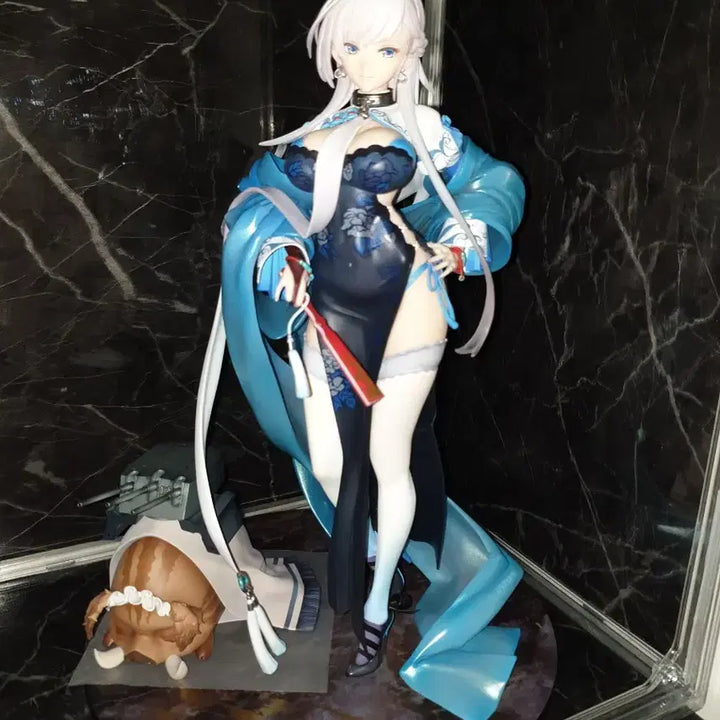 [BUNJANG] Alter Azur Lane Belfast Figure (Unsealed) / 알터 벽람항로 벨파스트(개봉품) 피규어 판매해요