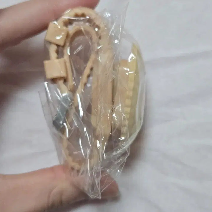 [BUNJANG] San-X Sumikko Gurashi Tonkatsu Watch Gacha Toy Sealed / 산엑스 스밋코구라시 돈카츠 시계 가챠 미개봉