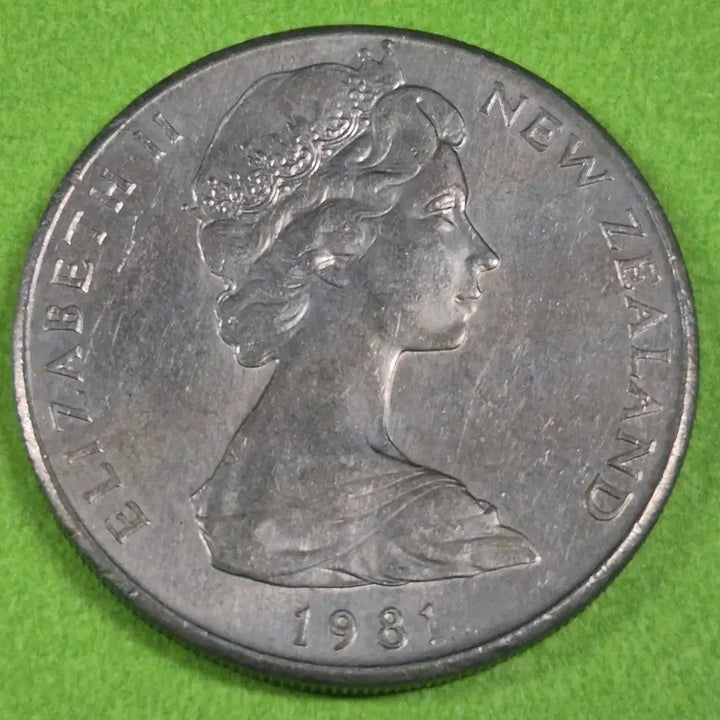 [BUNJANG] 1981 New Zealand 20 Cents Coin / 1981 뉴질랜드 20센트 동전 M3147