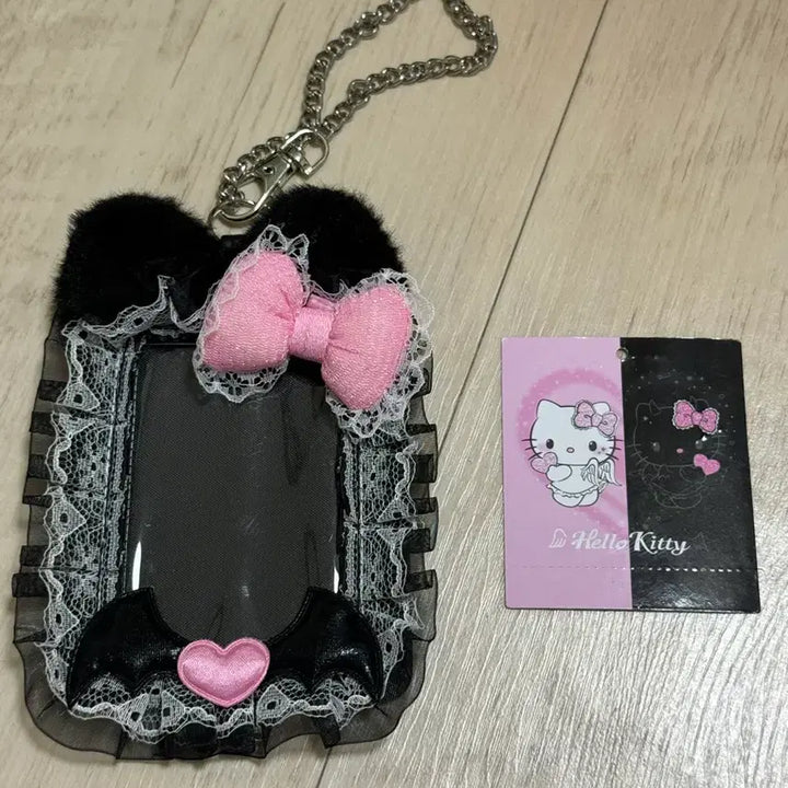 [BUNJANG] Hello Kitty Angel Devil Photocard Holder / 헬로키티 천사악마 포카홀더