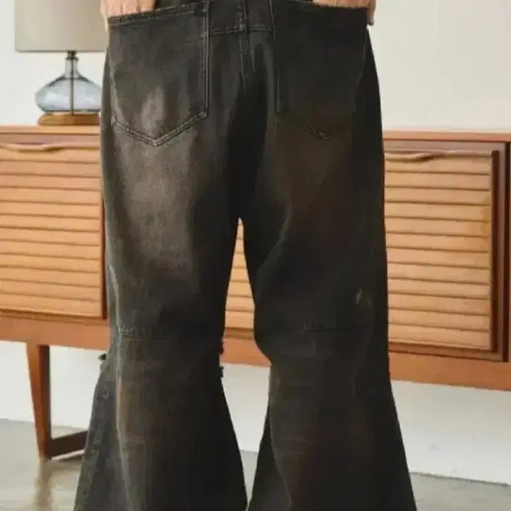 [BUNJANG] Camphor Wood Distressed Black Denim Pants (M) / camphor wood 빈티지 가공 데미지 흑청 데님 팬츠 m 하나비마켓