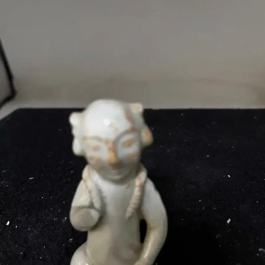 [BUNJANG] Authentic Wonjushidae Celadon Vase (Damaged) / 진품 원조시대 영청자(운송시간13일) 파손