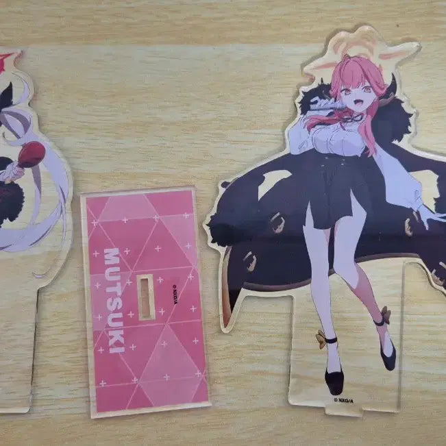 [BUNJANG] Blue Archive Cherino &amp; Musuki Karaoke Acrylic Stand / 블루아카이브 흥신소68 아루 무츠키 노래방 아크릴스탠드
