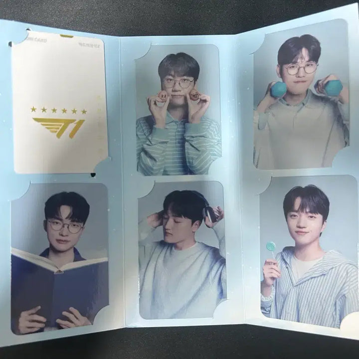 [BUNJANG] T1 Woori Bank Collaboration Photocard Set (White) / T1 우리은행 포토카드+소장용 카드(화이트) 세트 양도합니다